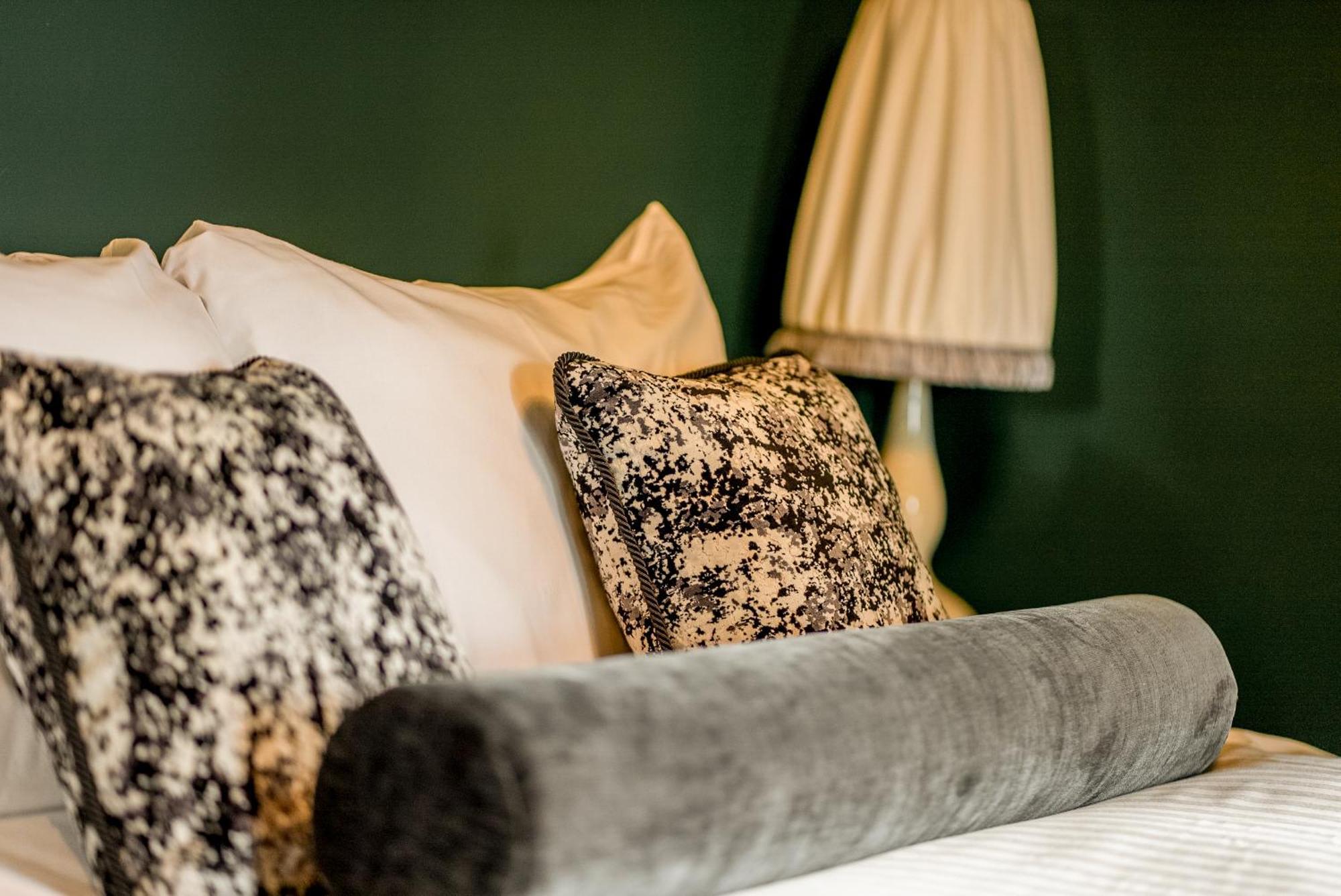 Hunton Park Hotel Kings Langley Eksteriør bilde