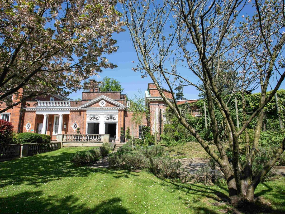 Hunton Park Hotel Kings Langley Eksteriør bilde