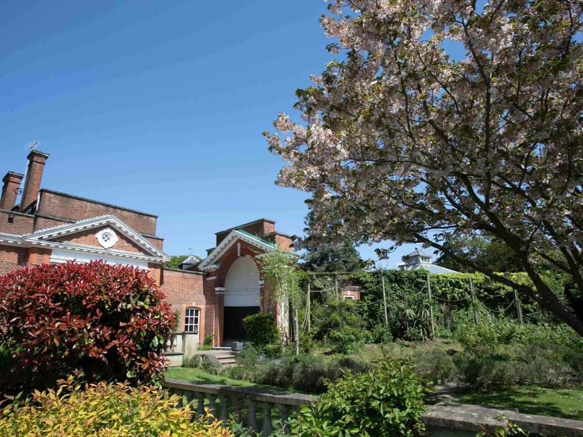 Hunton Park Hotel Kings Langley Eksteriør bilde